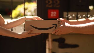 AMAZON.COM.TR’DE ‘GÜLÜMSETEN’ CUMA