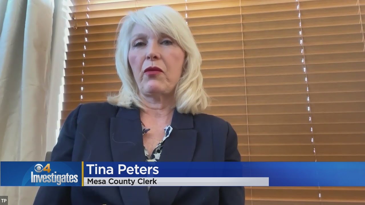 FBI Agents Raid Home Of Mesa County Clerk Tina Peters - YouTube