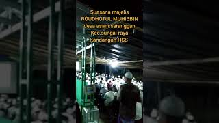 Suasana jamaah dimajelis roudhotul muhibbin..