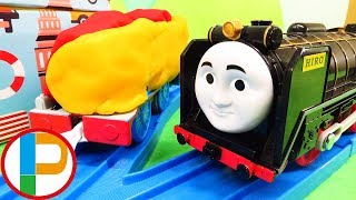 プラレール きかんしゃトーマス ヒロ 洗車場できれいに!たくさんのミニミニトーマスが貨車に乗るよ!アシマやディーゼル10もきれいになるよ! OmotyanoPrussian