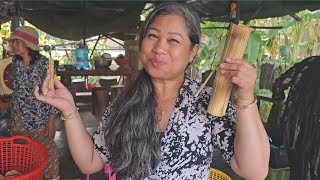 Battambang Kraw-lanh. Sticky rice coconut in bamboos. ក្រឡាន