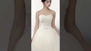 탑드레스에 잔잔비즈 끝판왕!!!! 요즘 너무 핫해!!! #웨딩드레스 #weddingdress #결혼준비 #bride #웨딩촬영 #인천드레스샵 #부천드레스샵 #광명드레스샵