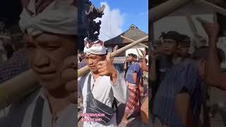 pengayah saking desa adat santi,ring pura pasar agung