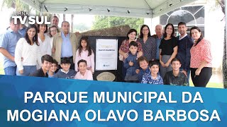 Cerimônia marca o descerramento da placa em homenagem ao empresário Olavo Barbosa