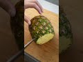 パイナップルの食べやすい切り方🍍 easy to eat way to cut pineapple