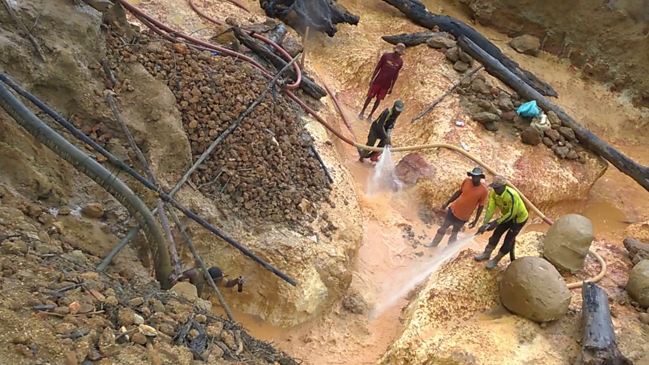 Gold Mining In Guyana Interior - YouTube