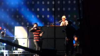 Green Day - Let Yourself Go (HD) - Reading 2013 - 23.08.13