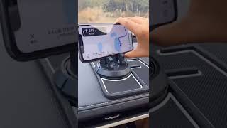 車用多機能ノンスリップマット スマホホルダーとしても!