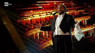 Piero Mazzocchetti interpreta Luciano Pavarotti: "'O sole mio" - Tale e Quale Show 20/10/2017 Piero Mazzocchetti interpreta Luciano Pavarotti: "'O sole mio" - Tale e Quale Show 20/10/2017