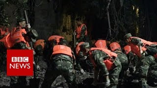 Deadly earthquake hits China's Sichuan province - BBC News