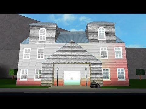 [SHOWCASE] Dollhouse! #Roblox - Bloxburg (32k) - YouTube