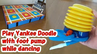 アルプス一万尺をフットポンプで演奏しながら踊る　Play Yankee Doodle with foot pump while dancing