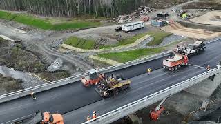 Hommage aux artisans de l’autoroute 85