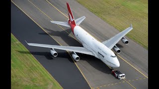 Qantas Flies Its Final 747 Farewell Flight at Sydney Airport