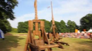 Mark Stretton, Trebuchet at Malestroit Medieval Festival 2011