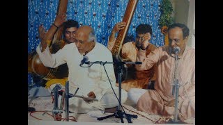 Dhrupad Duo - Ustad Zia Fariduddin Dagar & Pandit Ritwik Sanyal - Raga Asavari - London 1983