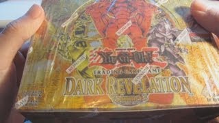 Dark Revelations 3 Booster Box Opening !