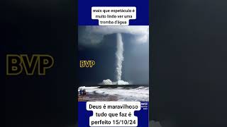 Tromba d'água caindo no mar #tempestade #tromba #vento