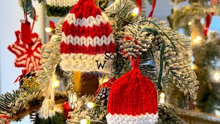 How to knit Christmas Decorations: Easy Mini Hats with straight needles - So Woo