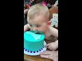 how one year old babies eat birthday cake