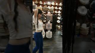 E70 牛仔帽子在美国卖多少钱？走进牛仔大本营 Cowboys hats