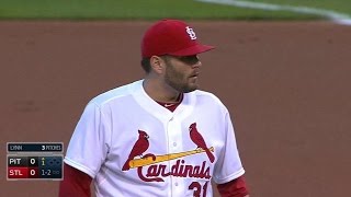 PIT@STL: Lynn fans Polanco to begin the game