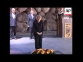 German chancellor Merkel visits holocaust museum in Jerusalem