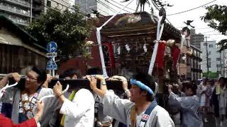 平成二十三年度　平塚八幡宮末社　宝町山神社例大祭　神輿渡御