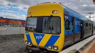 Alstom Comeng from Flinders Street to Upfied ft new horn