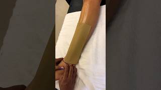 ഈസിയായി  Wax ചെയ്യാൻ Roll on wax👐|#wax#shorts#legwax#shorvideo