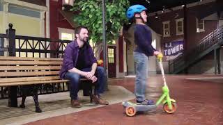 Huffy Kid Toy 6V 2 in 1 Bubble Scooter (Dragons) Toy, Green Reviews