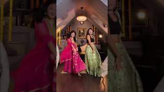 Jhak maar ke | Bollywood 🇮🇳 dance by MIXDUP | #shorts