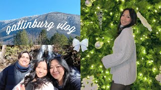 Winter Break: Gatlinburg, TN Vlog | Snow-tubing, Iceskating, Hiking