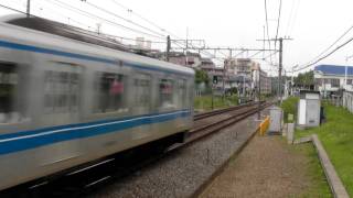 西武鉄道20000系と、東京メトロ10000系　秋津駅にて