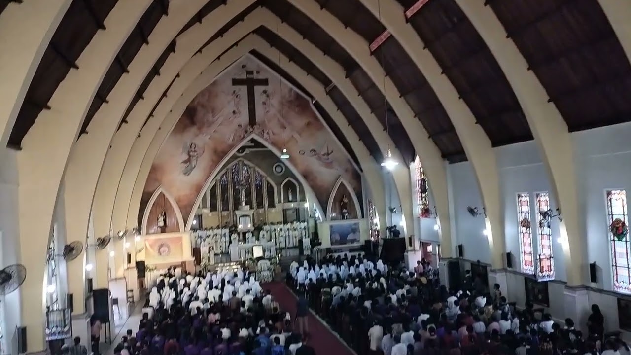 Alleluya Meriah Misa Requiem Uskup Vincent Sensi Di Gereja Katedral ...