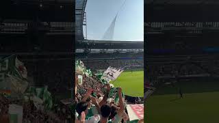 Werder Bremen Fans klatschend Nach Sieg.🤍💚🤍 4:0