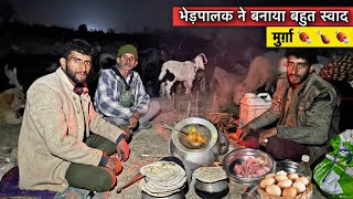 भेड़पालक ने बनाया बहुत स्वाद मुर्ग़ा | Chicken Cooked With Himalayan Shepherds | Shalu Himachal Wala