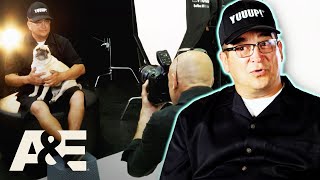 Storage Wars: Dave’s $800 Locker Leads to Adorable Dog Photoshoot After LED Ring Light Find | A&E