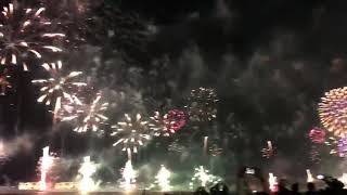 ലോകത്തിലെ ഏറ്റവും വലിയ വെടിക്കെട്ട് .. New Year Fireworks @ Ras Al Khaimah #HappyNewYear2020