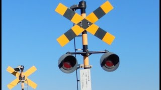 【踏切】JR内房線　変な音の踏切 (Railroad crossing in Japan)