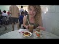 malaysia street food tour in ipoh eating whole chinese baked salted chicken trying white coffee