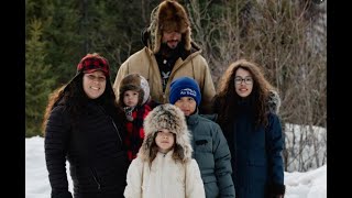LIVE Below Zero (W/ The Roach Family)