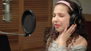 Rebecca Lynn - Here Come My Dreams - Official Music Video