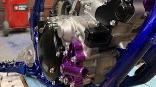 1996 YAMAHA YZ125 2 STROKE REBUILD PT 5 (engine and swing arm install)