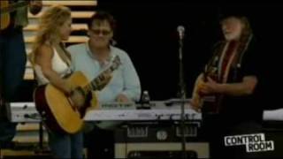 Willie Nelson & Sheryl Crow "On the Road Again" live 2007 Crossroads - stereo