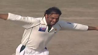 Ultimate Tribute to Shoaib Akhtar Montage in HD 1080p