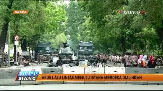 Peserta Aksi 313 Jalan Kaki dari Istiqlal ke Istana Presiden