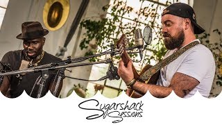 Lyle Divinsky - Carry On ft. Isaac Sinclair (Live Music) | Sugarshack Sessions