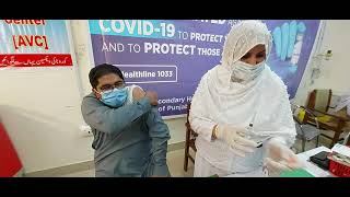 Doctors are Getting COVID-19 Vaccination in Pakistan