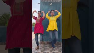 Radha Radha Hi Kanha Pukare💕🙈💕| Dance Cover | The Sparklers | #shorts #dance #radhakrishna #viral